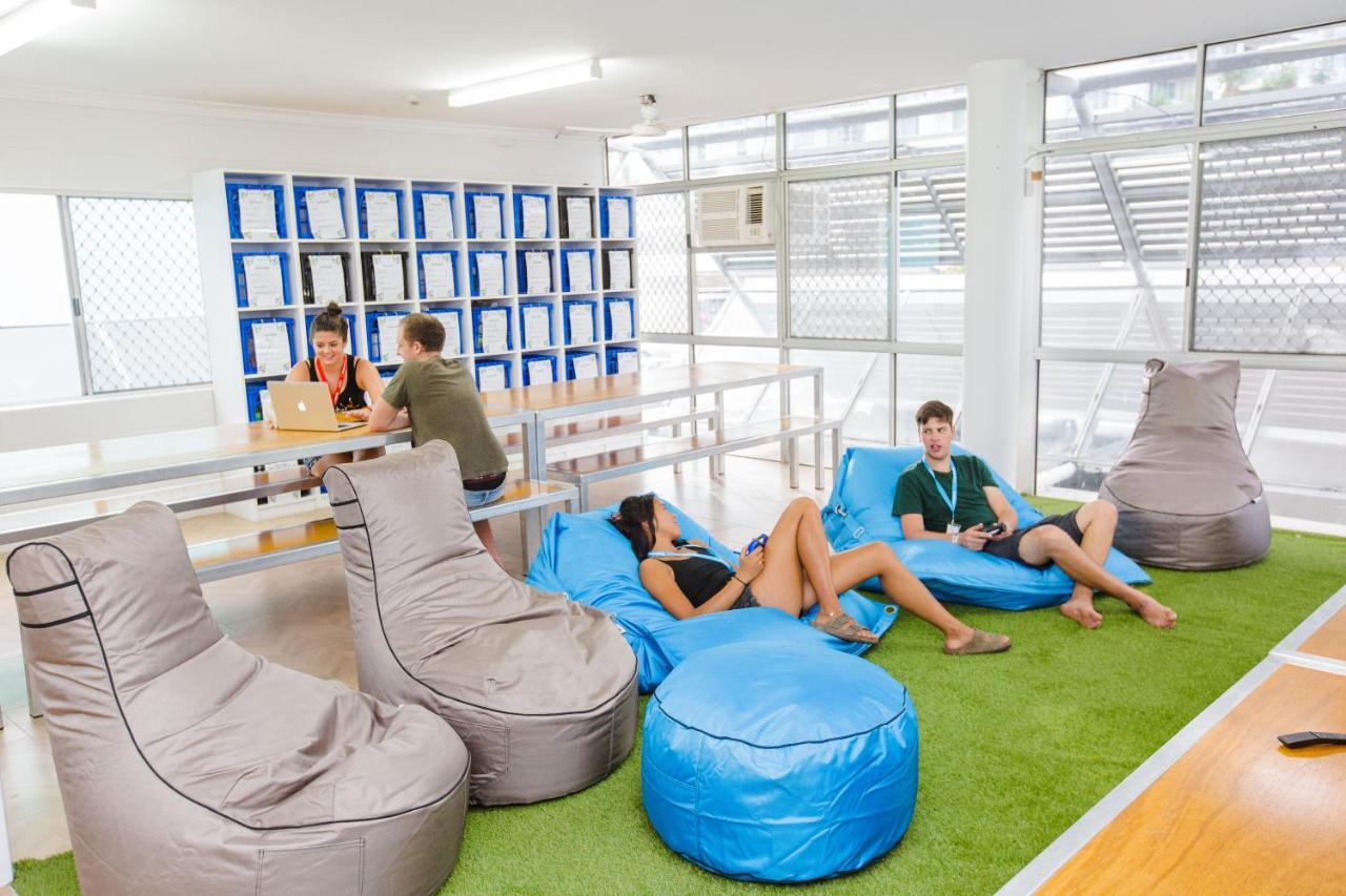 Hostel Mad Monkey Waterfront Cairns Exteriér fotografie